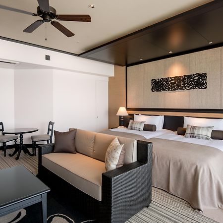 אונה Hotel Monterey Okinawa Spa & Resort מראה חיצוני תמונה Deluxe Ocean View Room